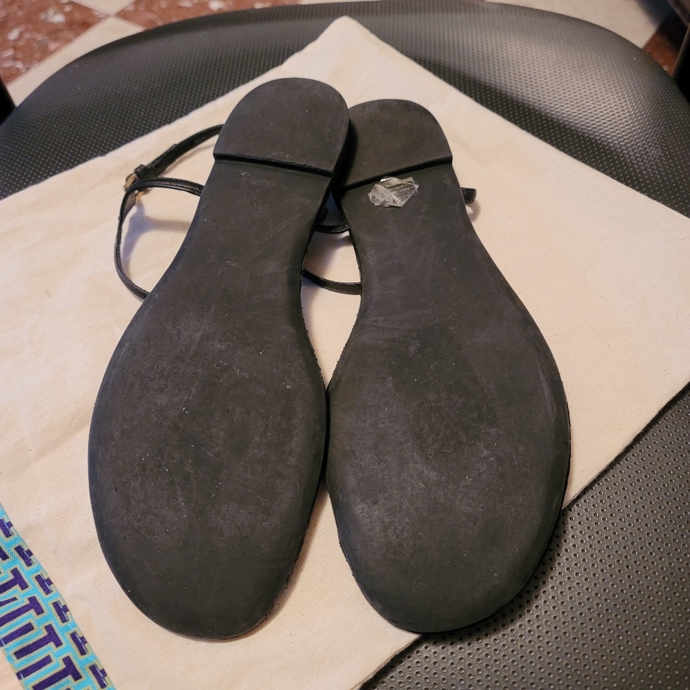 Tory Burch Marion Quilted Sandals - Picture 8 of 10